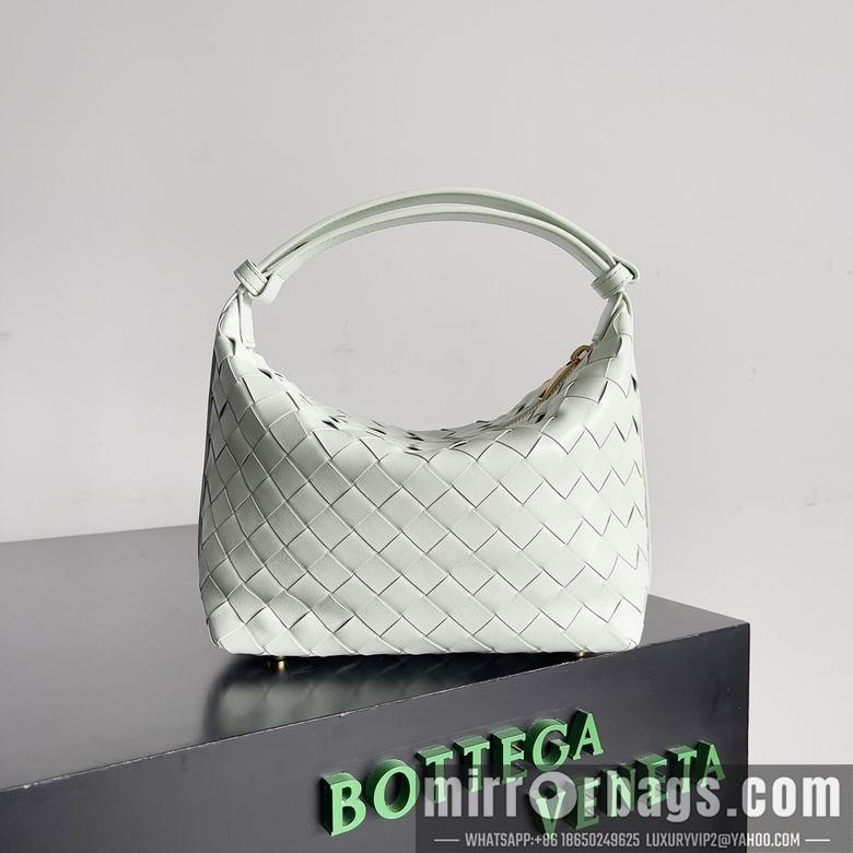 Bottega Veneta Replica Bags 754443 22X13X9cm YG 9