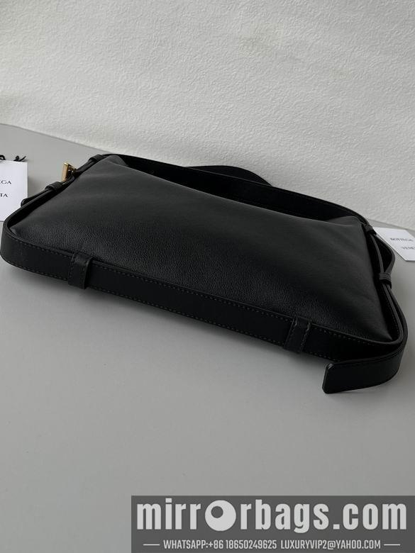 Bottega Veneta Replica Bags Cradle 31.5x正面高23x反面高35x5.5cm  BG