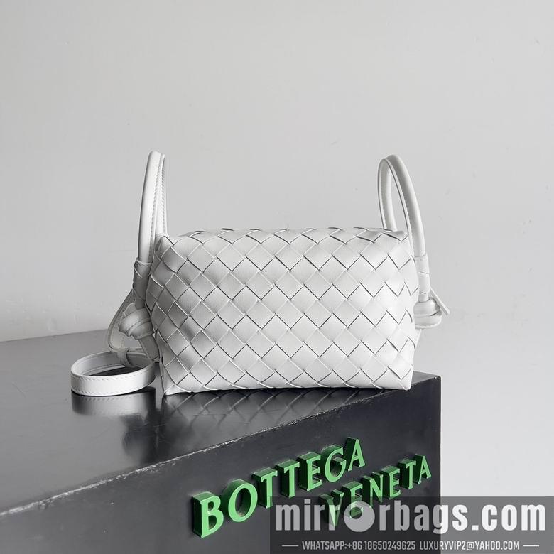 Bottega Veneta Replica Bags 796615 19X12X9cm