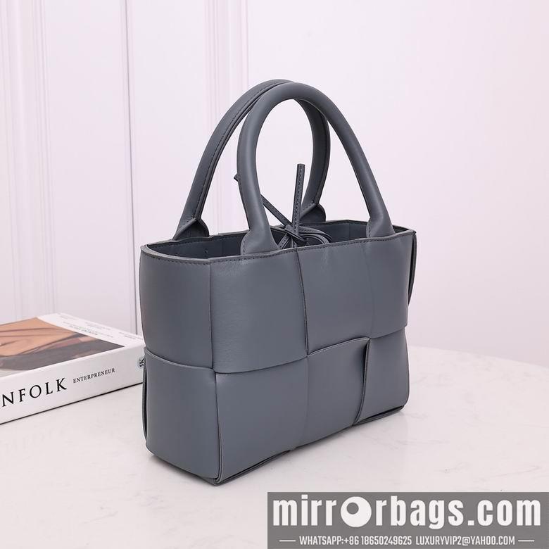 Bottega Veneta Replica Bags 2236 25X16X8cm EL 9