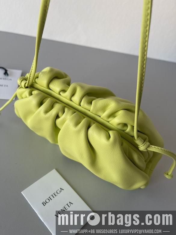 Bottega Veneta Replica Bags Pouch 23x13x5cm BG 10