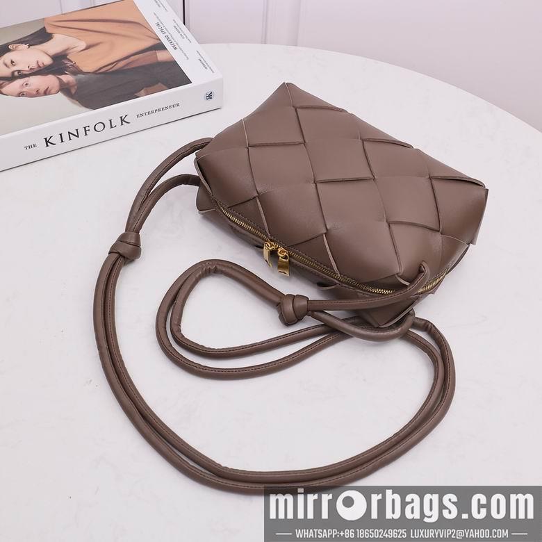 Bottega Veneta Replica Bags 2240-1 22X14.5X7.5cm EL 9
