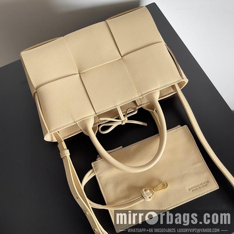 Bottega Veneta Replica Bags 709337 25x16x8cm BG 1