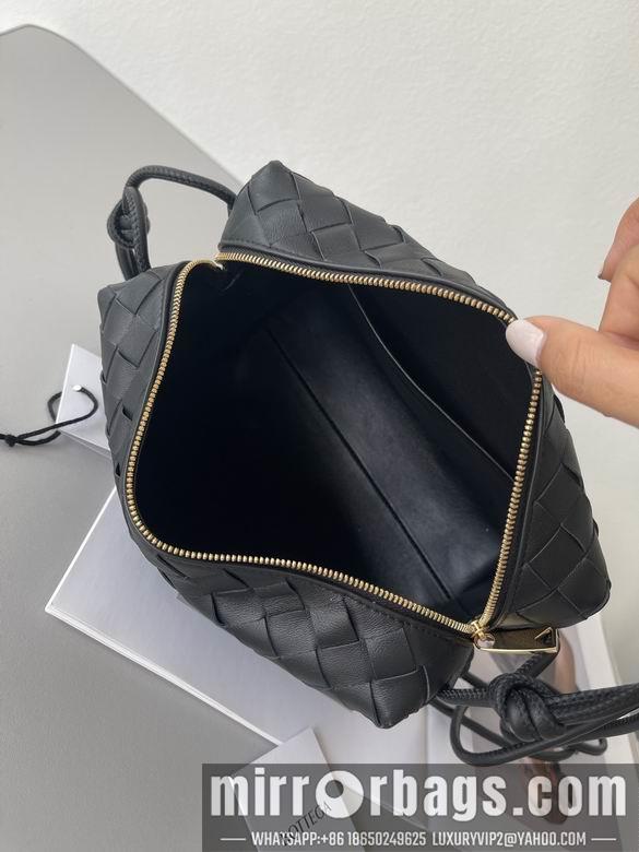 Bottega Veneta Replica Bags 666689 22x15x8cm BG 1