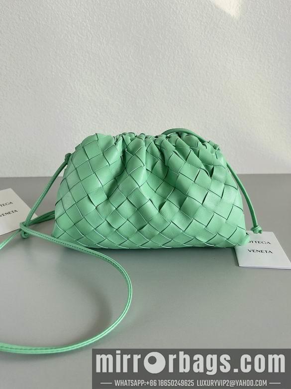 Bottega Veneta Replica Bags pouch 22x12x7cm BG 12