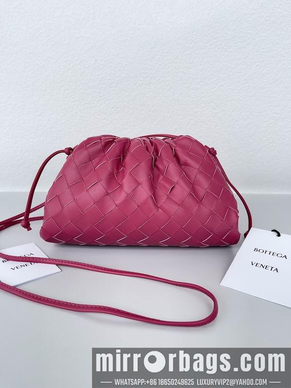 Bottega Veneta Replica Bags pouch 22x12x7cm BG 15