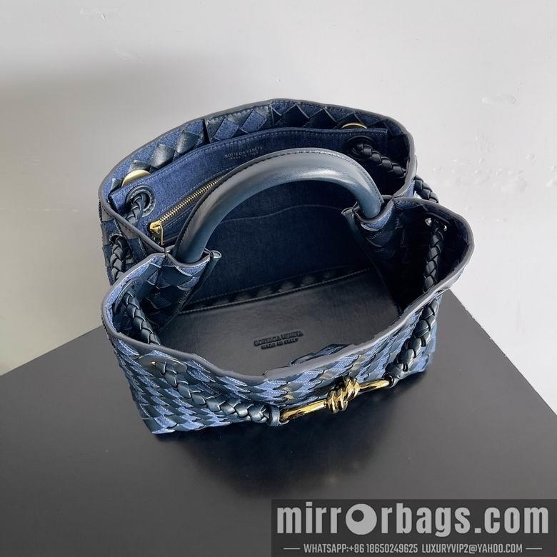 Bottega Veneta Replica Bags Andiamo 743568 25X22X10.5cm BG