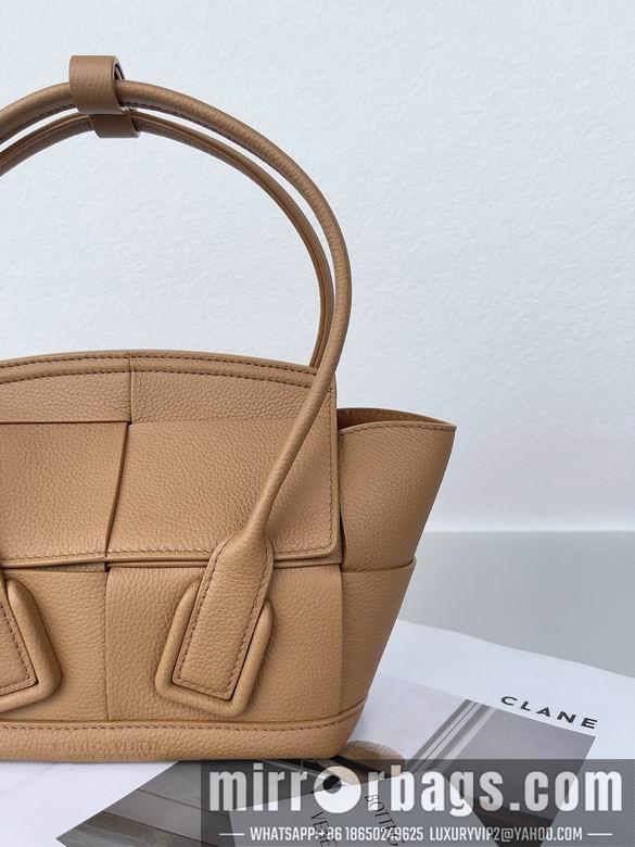 Bottega Veneta Replica Bags Arco 20x20x9cm BG 1