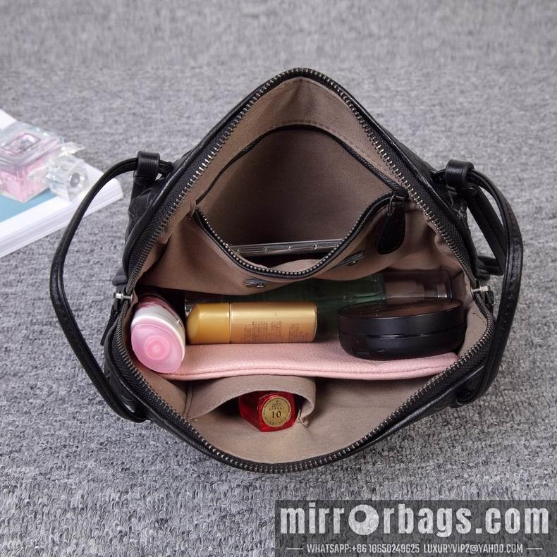 Bottega Veneta Replica Bags 25x19x5 cm dl