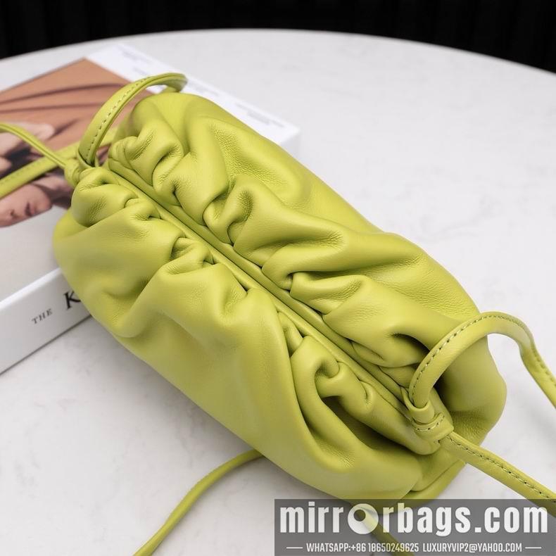 Bottega Veneta Replica Bags 9032 23x13x8 cm dl17