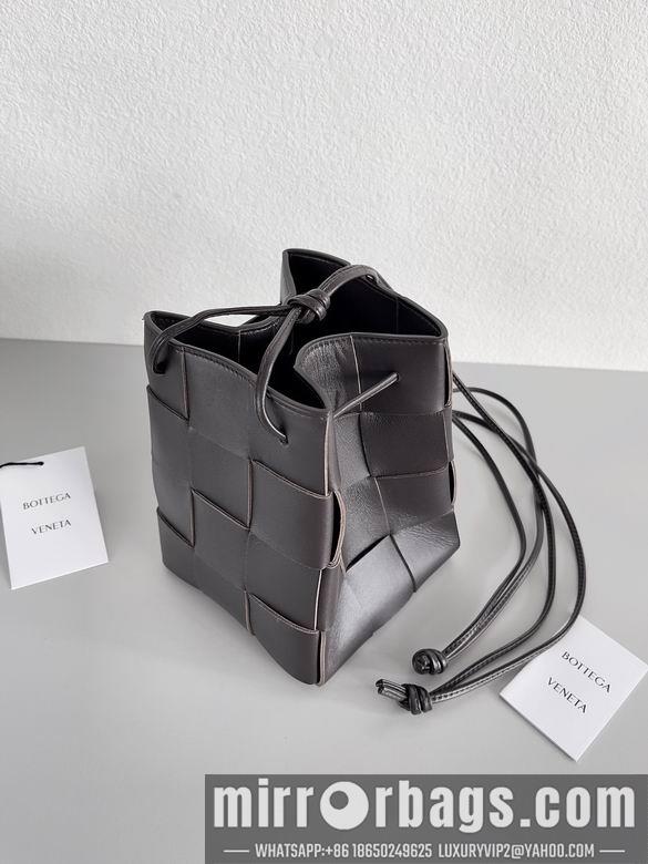 Bottega Veneta Replica Bags 680218 18x14x14cm BG 3