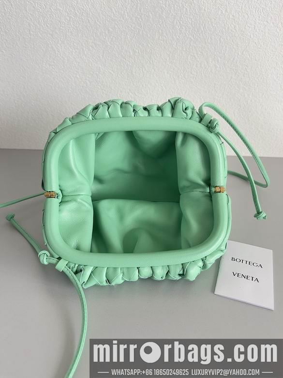 Bottega Veneta Replica Bags pouch 22x12x7cm BG 12