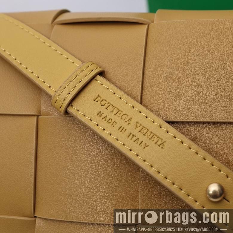 Bottega Veneta Replica Bags Cassette 3030 26X8X18cm XMY 4