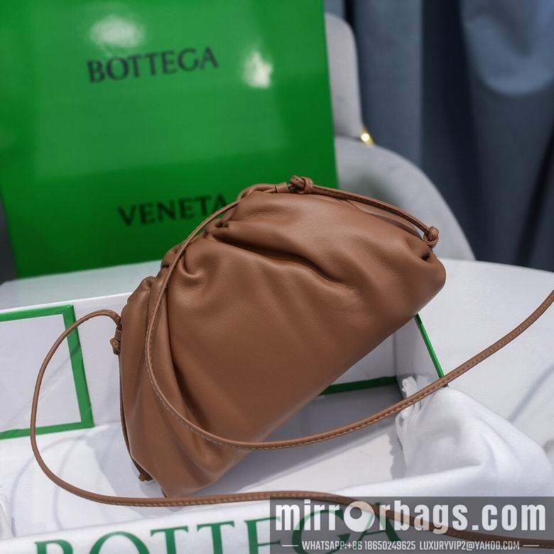 Bottega Veneta Replica Bags Pouch 22x10x6cm DL 19
