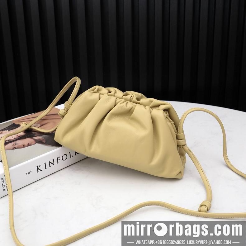 Bottega Veneta Replica Bags 9032 23x13x8 cm dl18