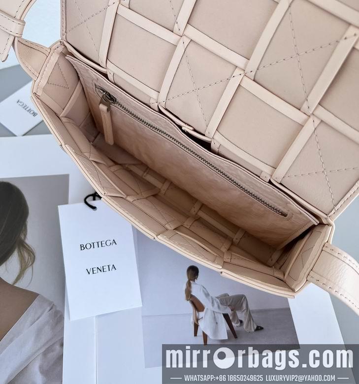 Bottega Veneta Replica Bags 667298 23x15x5cm BG 3