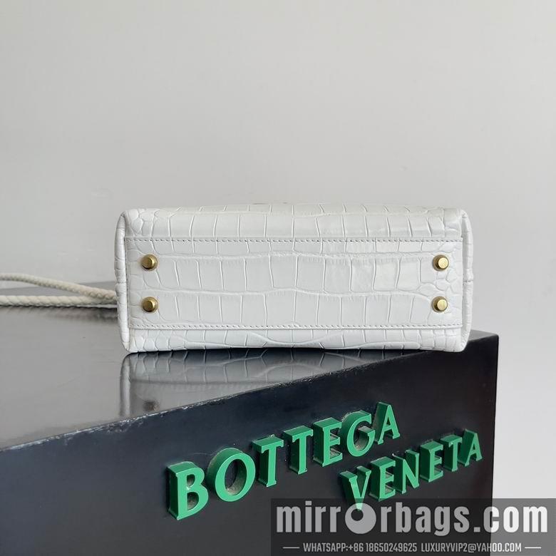 Bottega Veneta Replica Bags Andiamo 777614 22X9X15.5cm BG 1