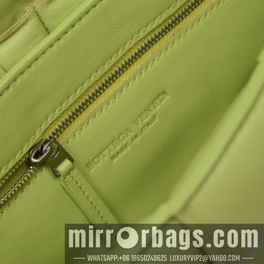 Bottega Veneta Replica Bags 6688 26x18x8 cm dl 19