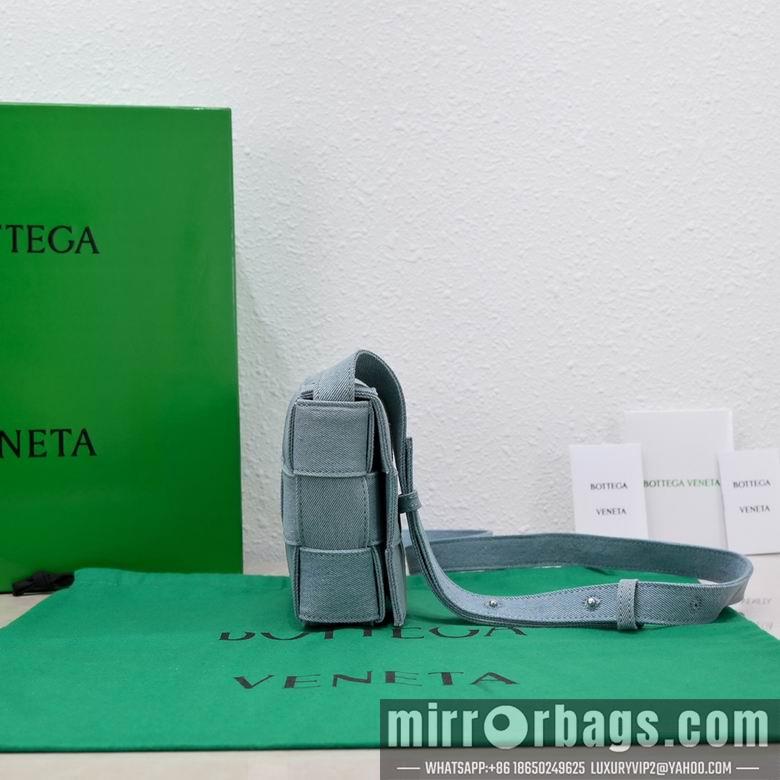 Bottega Veneta Replica Bags 6687 23x15x5.5cm BG
