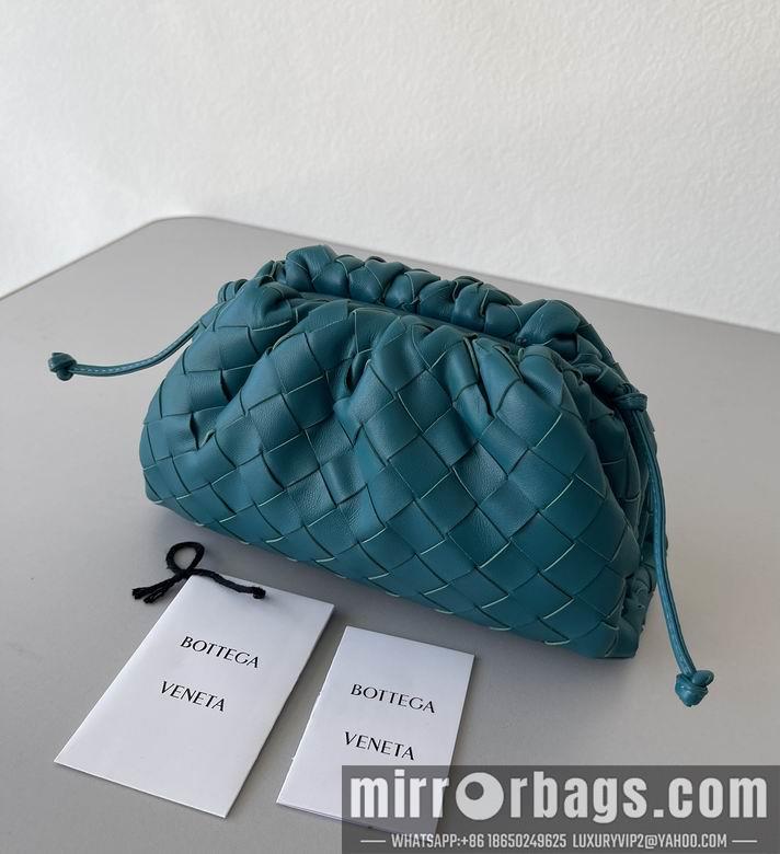Bottega Veneta Replica Bags pouch 22x12x7cm BG 8