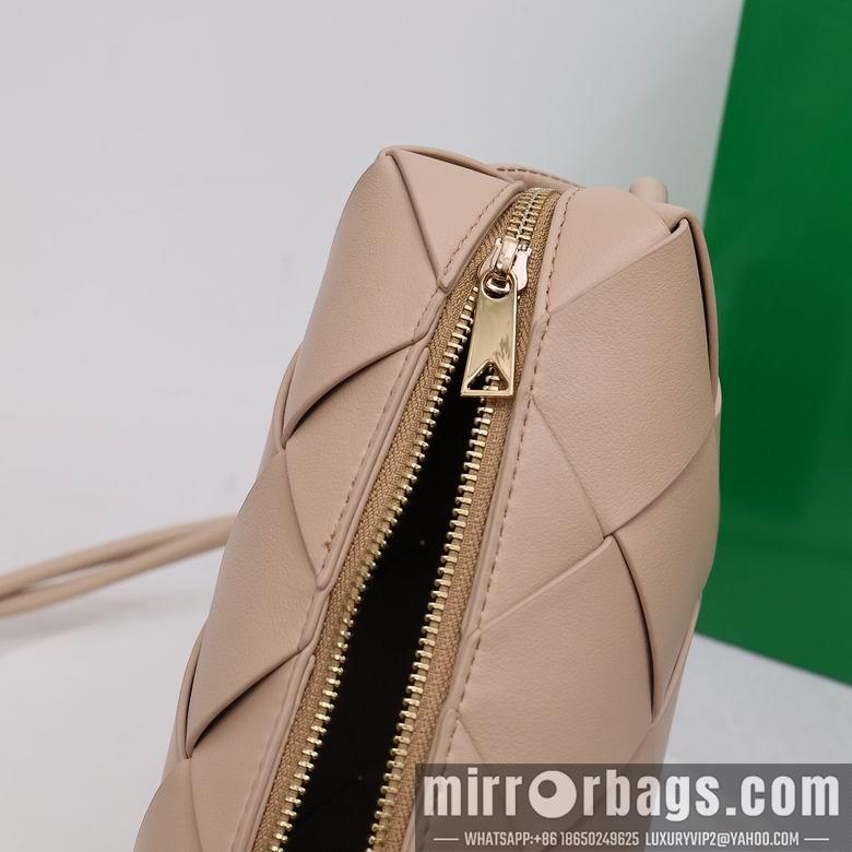 Bottega Veneta Replica Bags 002 14X22X7cm XMY 2