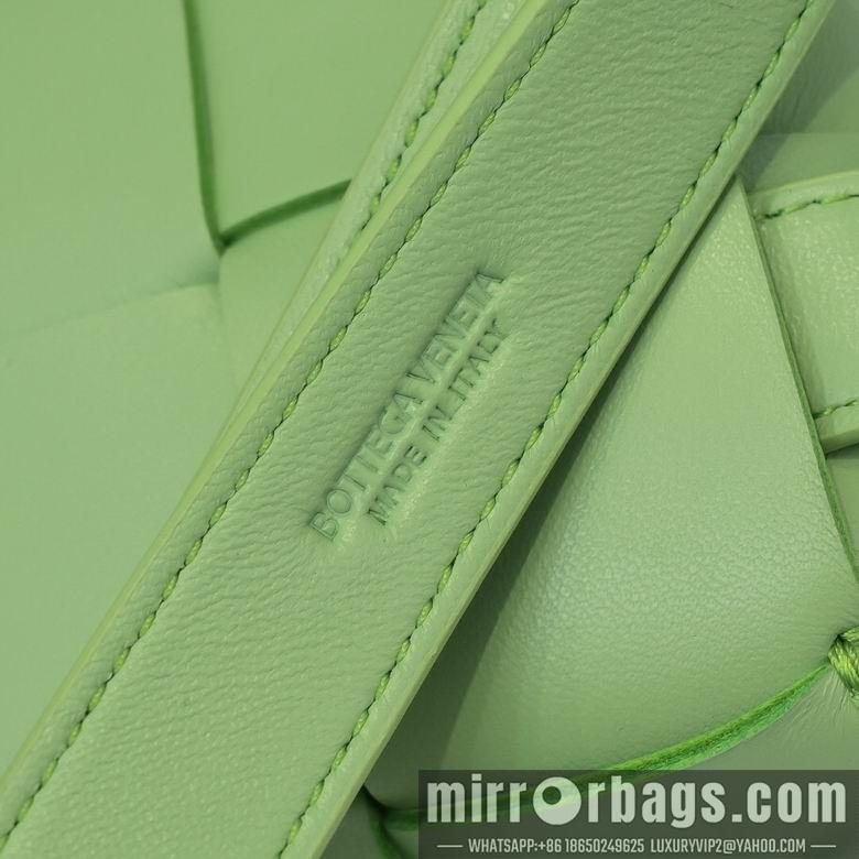 Bottega Veneta Replica Bags 6815 17.5x9.5x5cm DL 6