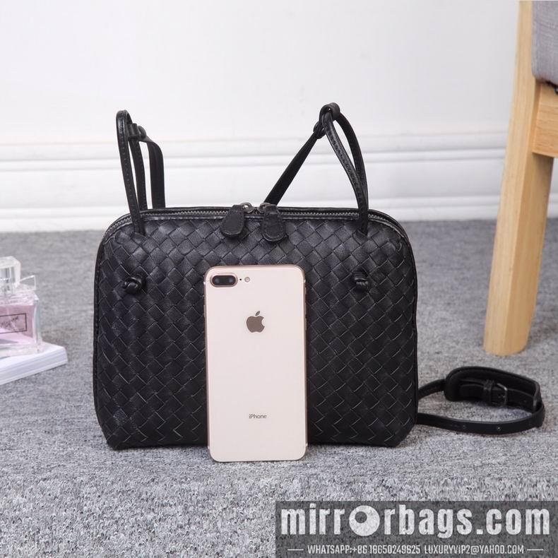 Bottega Veneta Replica Bags 25x19x5 cm dl