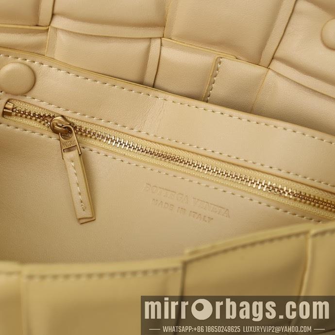 Bottega Veneta Replica Bags 3032-1 26X8X18cm XMY 7