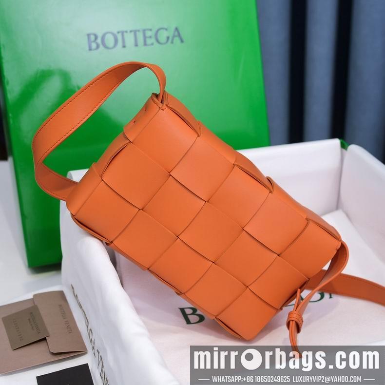 Bottega Veneta Replica Bags 6687 23x15x5 cm dl 20
