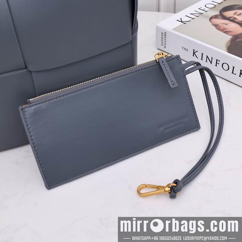 Bottega Veneta Replica Bags AD2218A 36X22X12