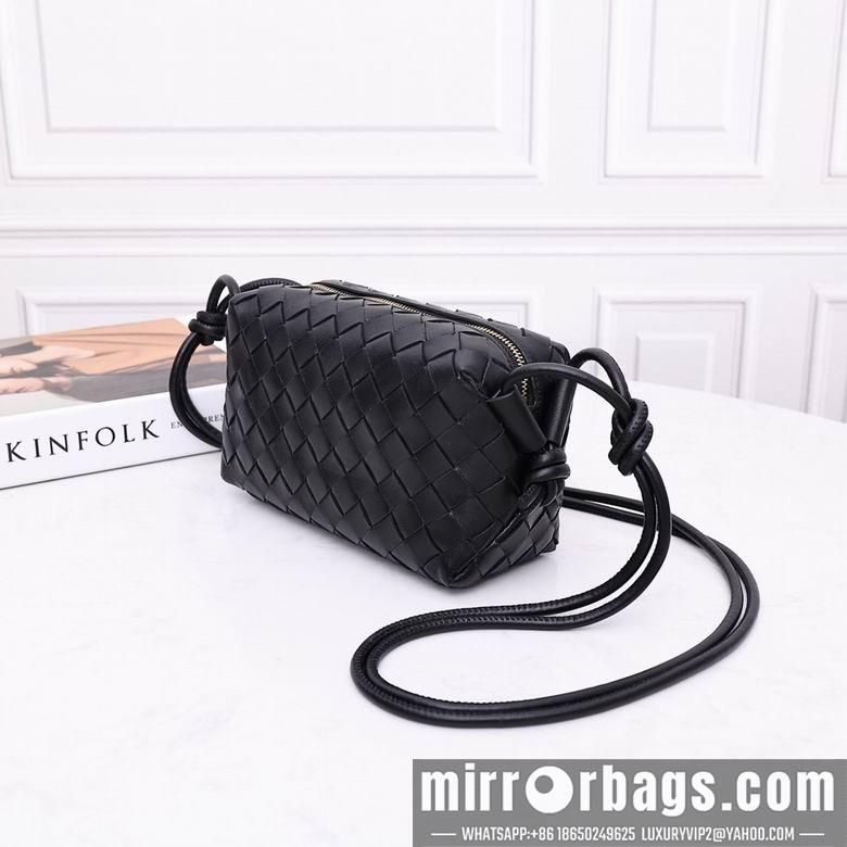 Bottega Veneta Replica Bags 8809 17X10X6cm EL 5