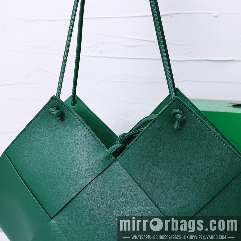 Bottega Veneta Replica Bags 6006 17X48X34X12cm XMY 4