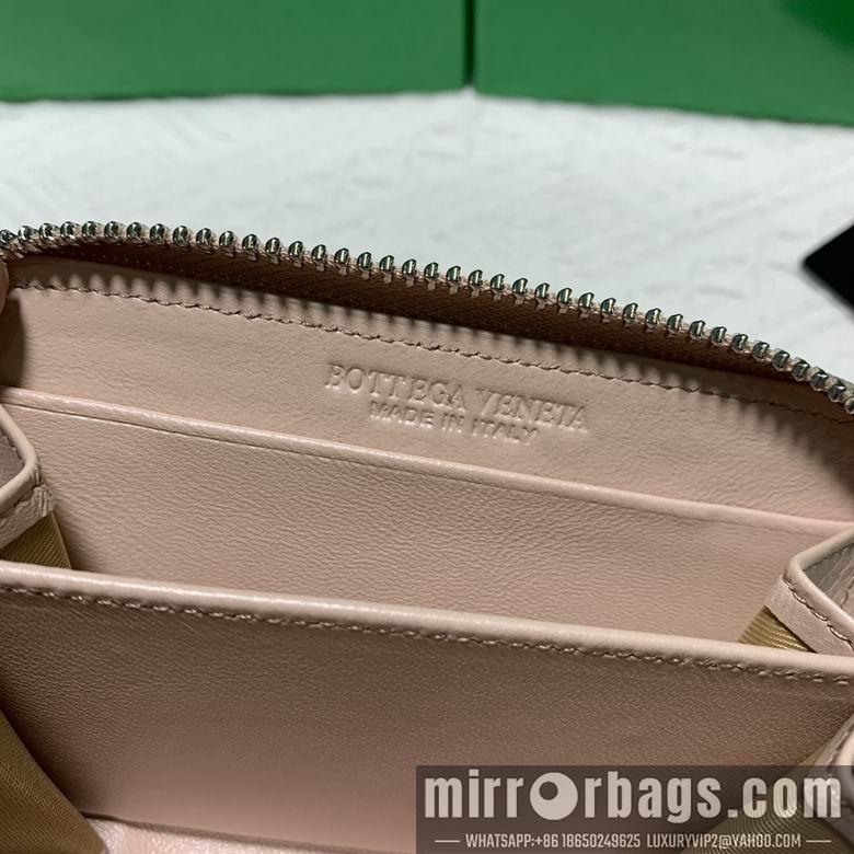 Bottega Veneta Replica Bags 2022A YG 2