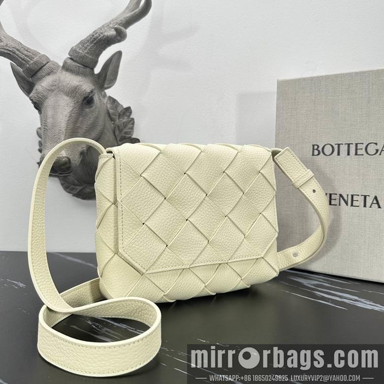 Bottega Veneta Replica Bags 6029 22.5X16.5X5.5cm EL 3