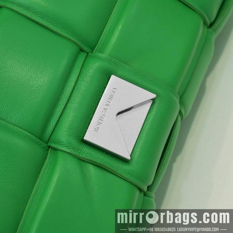 Bottega Veneta Replica Bags Cassstte 26x18x8 cm dl 6
