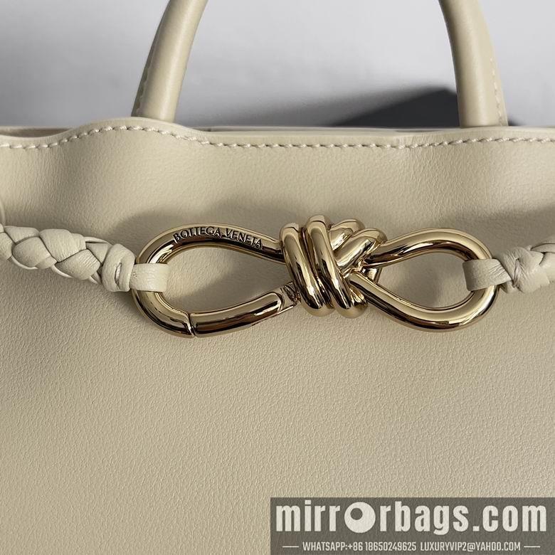 Bottega Veneta Replica Bags 810213 25X22X10.5cm EL 3colour