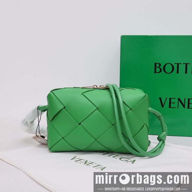 Bottega Veneta Replica Bags 002 14X22X7cm XMY 5