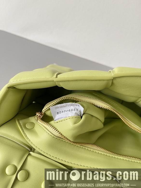 Bottega Veneta Replica Bags 631421 26x18x6cm BG 6
