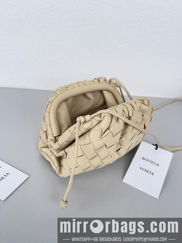 Bottega Veneta Replica Bags pouch 22x12x7cm BG 3