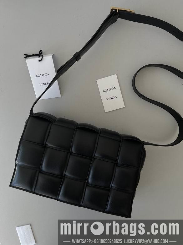 Bottega Veneta Replica Bags 70094 26x18x8cm BG 11