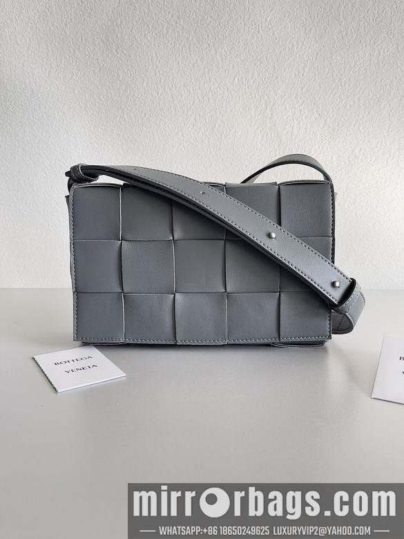 Bottega Veneta Replica Bags 578004 23x15x5.5cm BG 4
