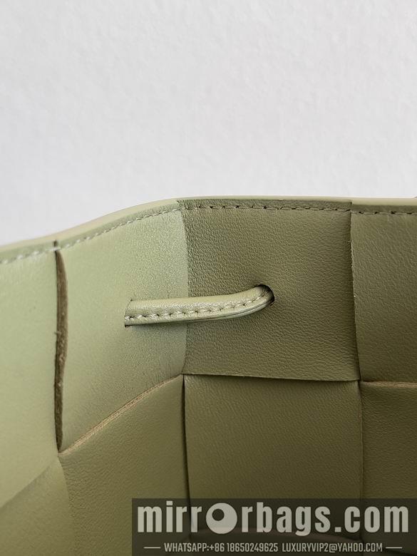Bottega Veneta Replica Bags 680218 18x14x14cm BG 4