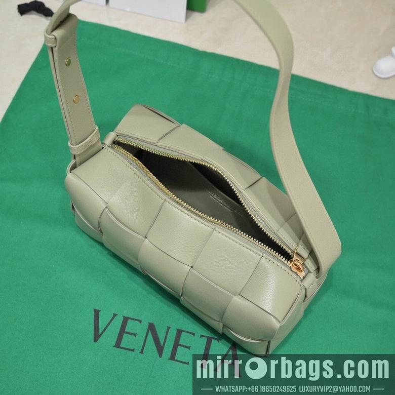 Bottega Veneta Replica Bags 9305 23.5X10X10cm EL 4