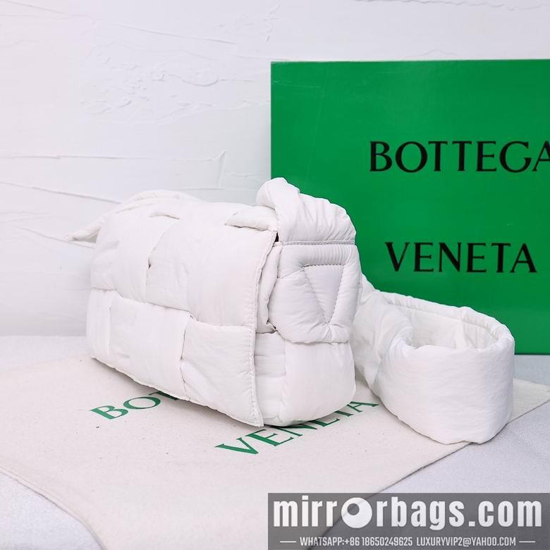 Bottega Veneta Replica Bags 678 30X15X8cm XMY 1