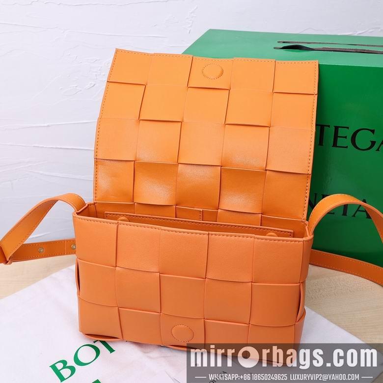 Bottega Veneta Replica Bags Cassette 3030 26X8X18cm XMY 5