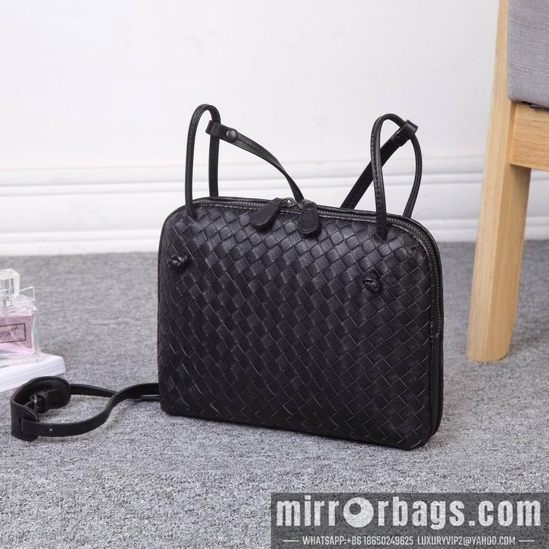 Bottega Veneta Replica Bags 25x19x5 cm dl