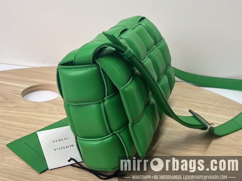 Bottega Veneta Replica Bags 6688 26x18x8cm DL 3