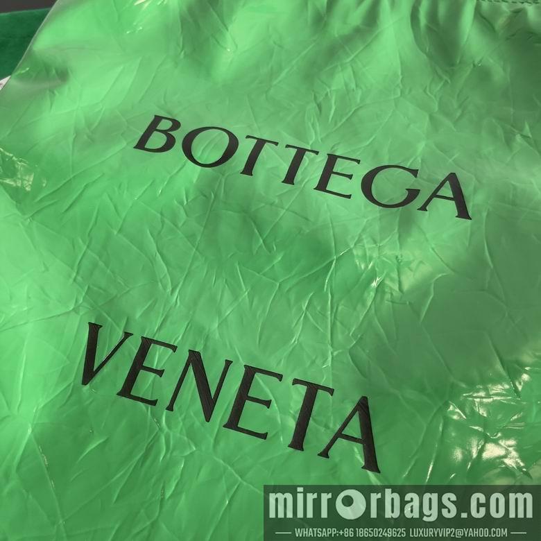 Bottega Veneta Replica Bags 70587 35x45x3cm BG