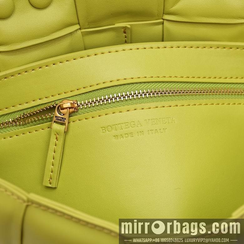 Bottega Veneta Replica Bags 3032-1 26X8X18cm XMY 13