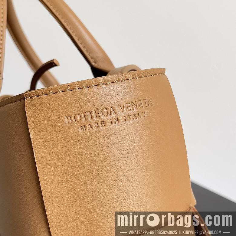 Bottega Veneta Replica Bags 709337 25x16x8cm BG 2